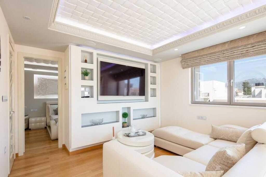 Ni President Suite, Demani President Suites Sitia  Exterior photo