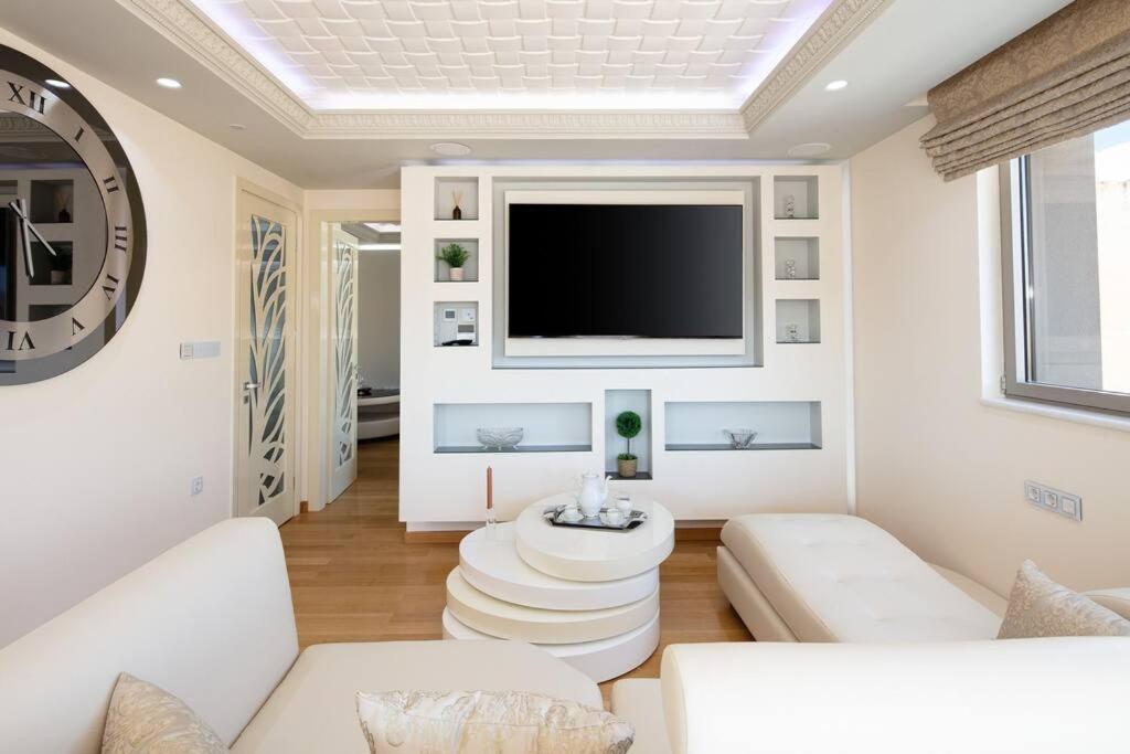 Ni President Suite, Demani President Suites Sitia  Exterior photo